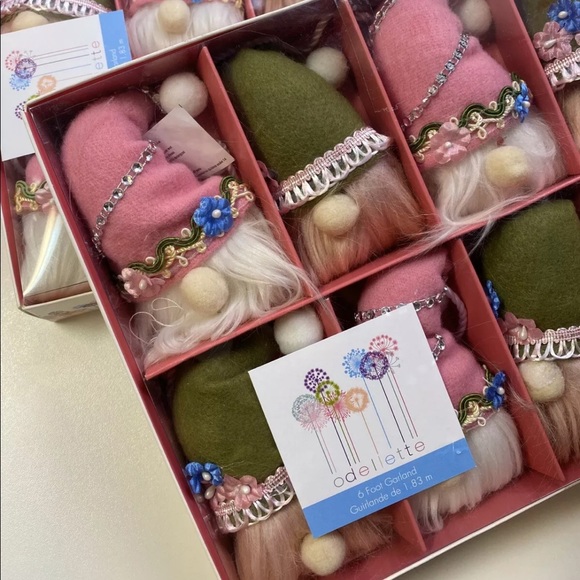 Odellette Other - 🐰Spring Gnomes Garland 6ft Rhinestone Easter